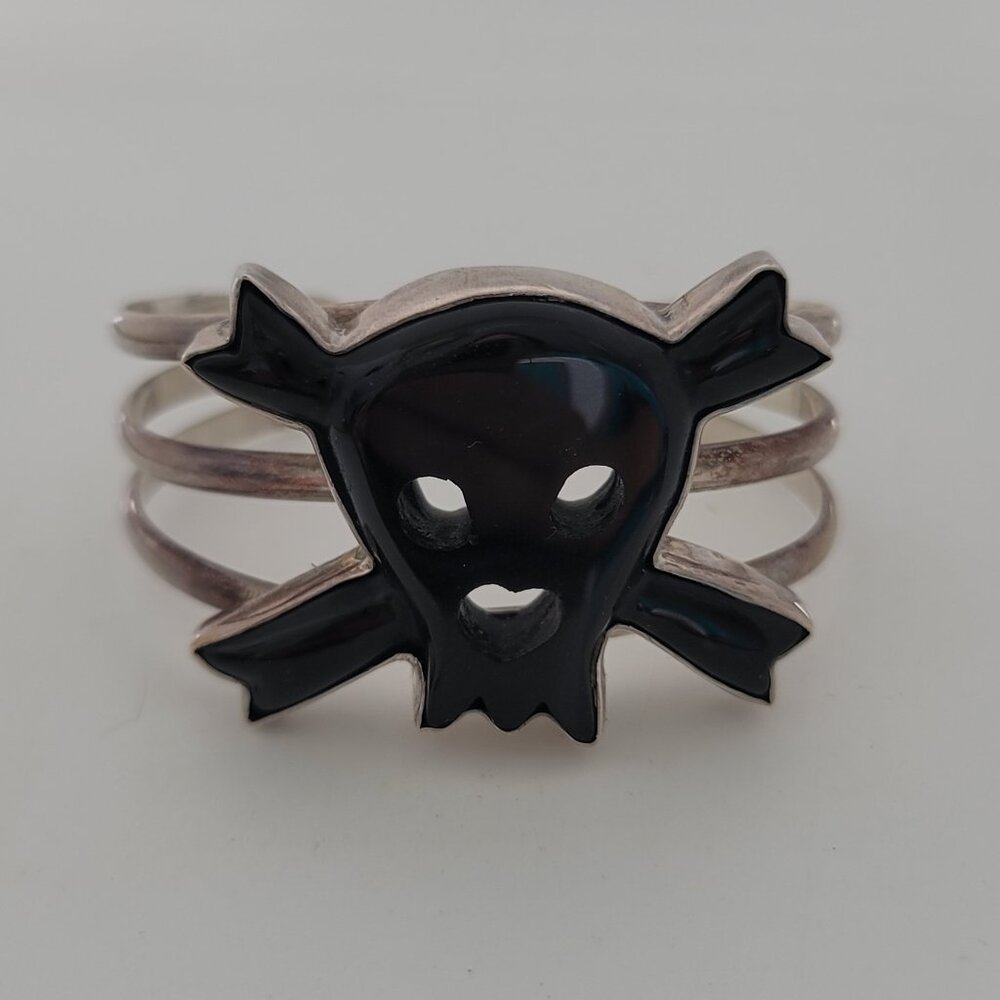 Onyx & Fine Silver Skull and Crossbones Cuff by Charles Albert